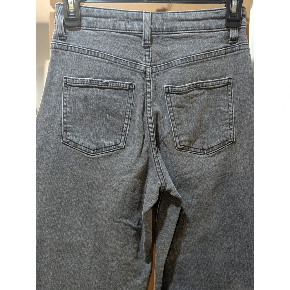 Uniqlo Jeans Womens Sz 23 Gray High Rise Wide Straight Raw Hem Denim Boho Grunge